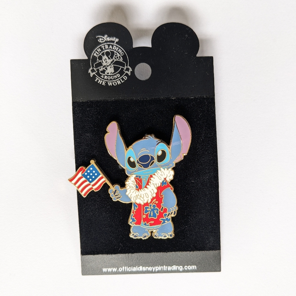 Disney Pin Patriotic Tourist Stitch 2004